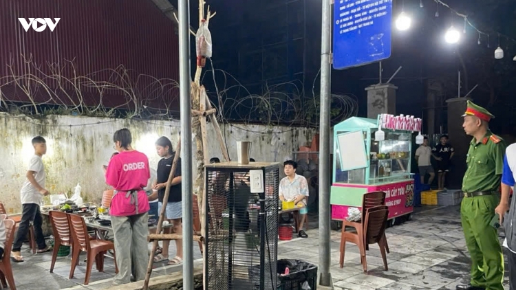 Vỉa hè 'sống lại' nhờ quyết liệt xử phạt ở Hà Đông, Hà Nội