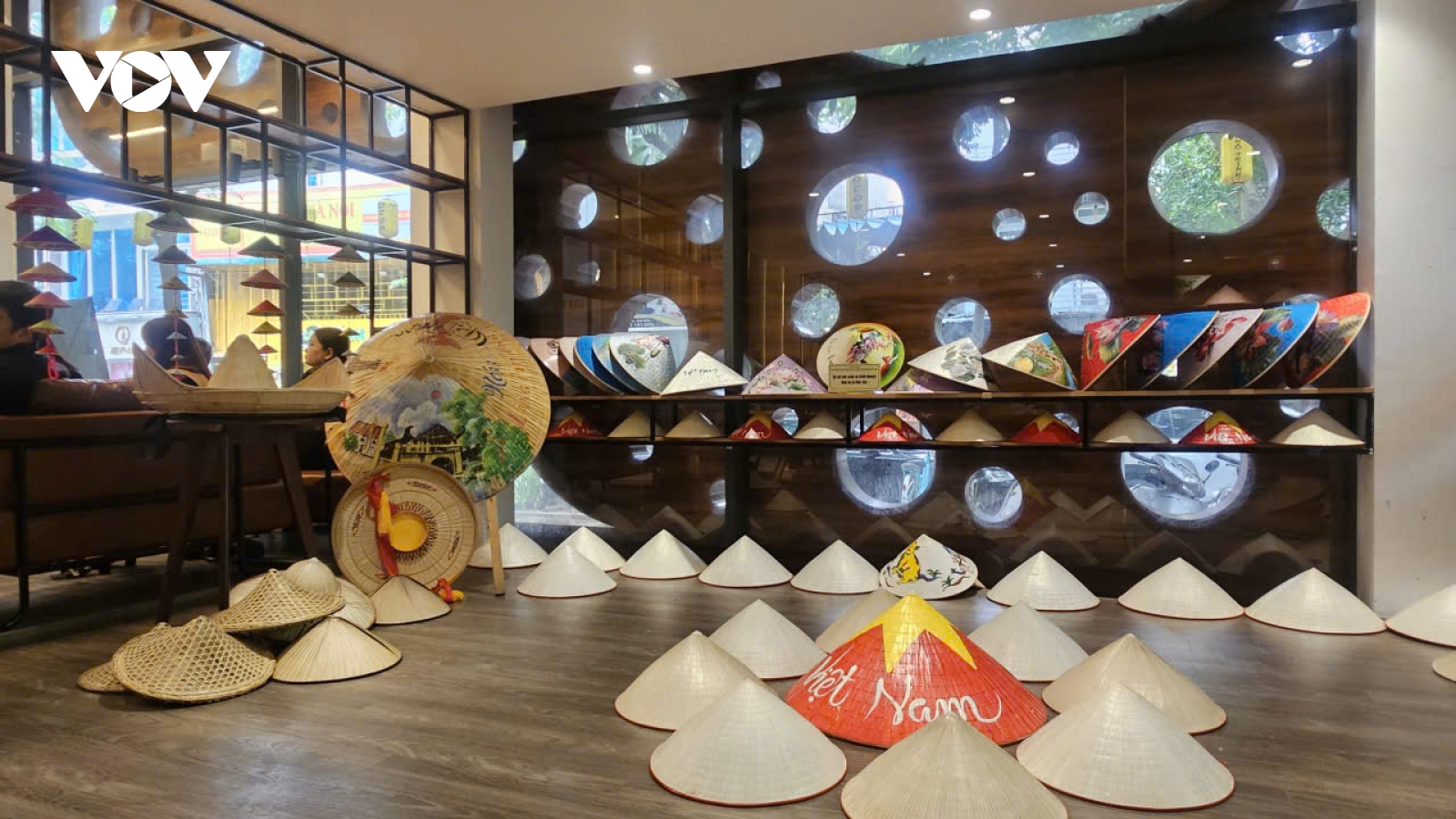 Cần làm thương hiệu để làng nghề sống tốt bằng nghề