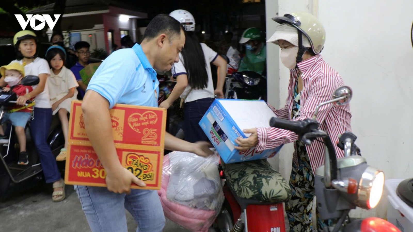 TP.HCM phát động đợt ủng hộ khẩn cấp hỗ trợ đồng bào vùng lũ