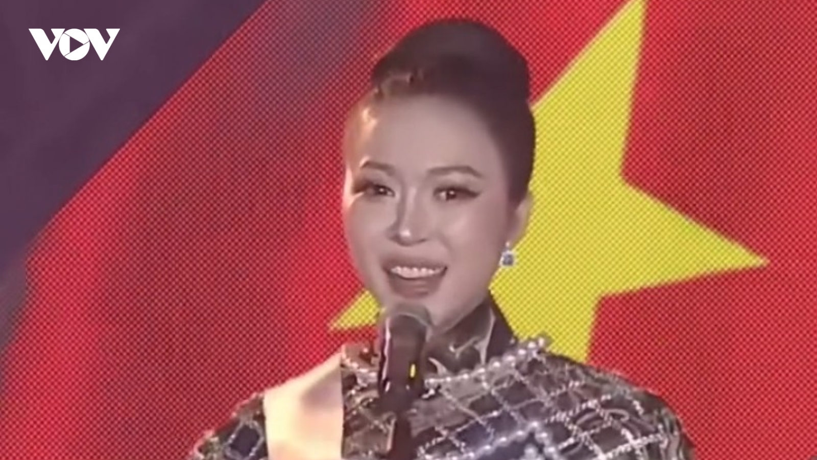 Kiều Duy trượt top 20 Miss International 2025