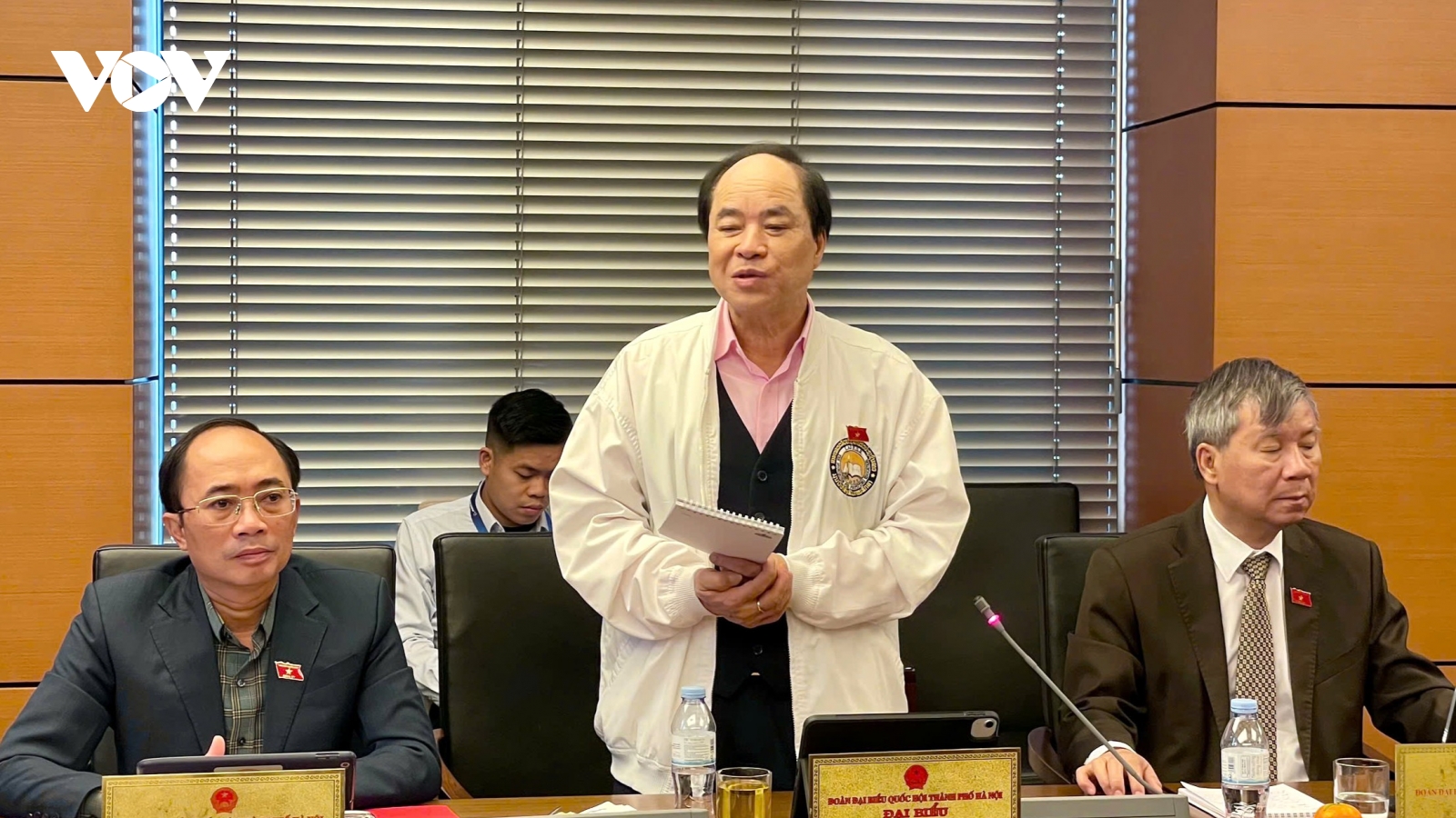 ĐBQH: Số hóa dữ liệu đất đai để không còn cảnh đấu giá “trên trời” 2 tỷ đồng/m2