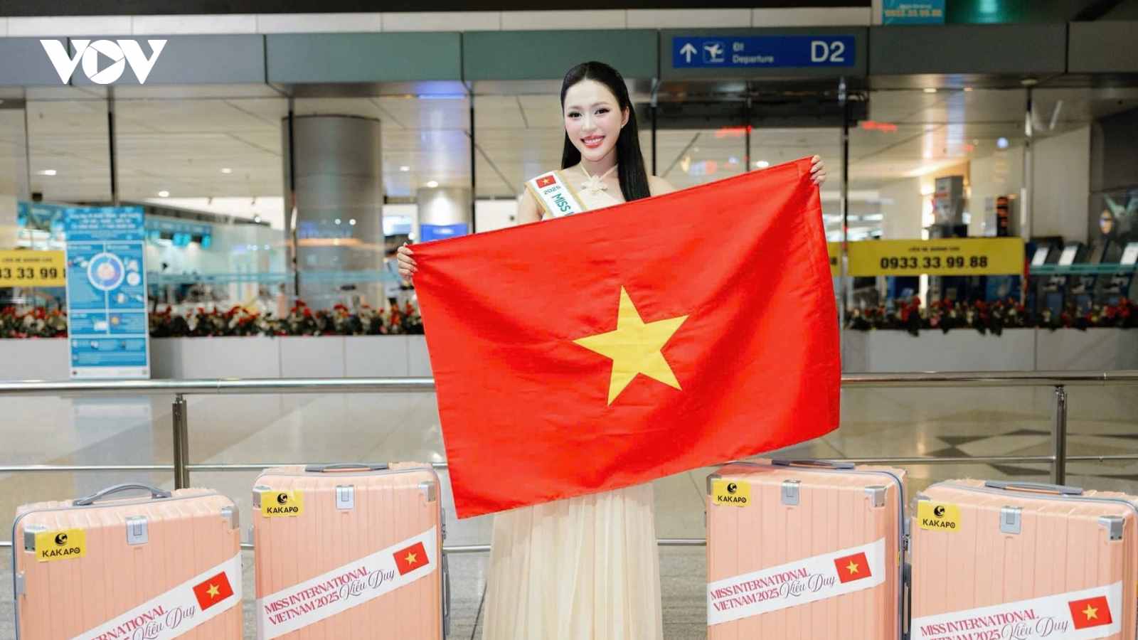 Sao Việt 13/11: Hoa hậu Kiều Duy mang 100 kg hành lý thi Miss International 2025