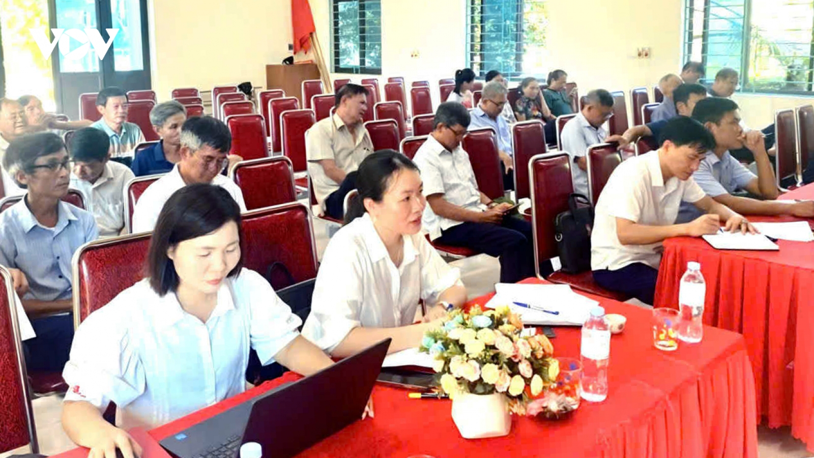 "Lòng tin của người dân là thước đo năng lực và phẩm chất cán bộ cơ sở"