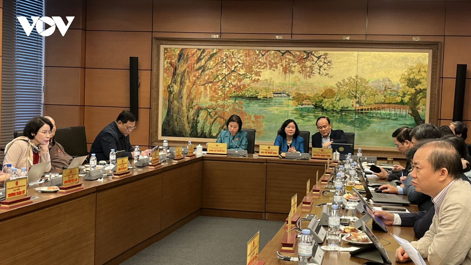 Đại biểu Quốc hội nêu tình trạng phải “lách luật” để vay vốn