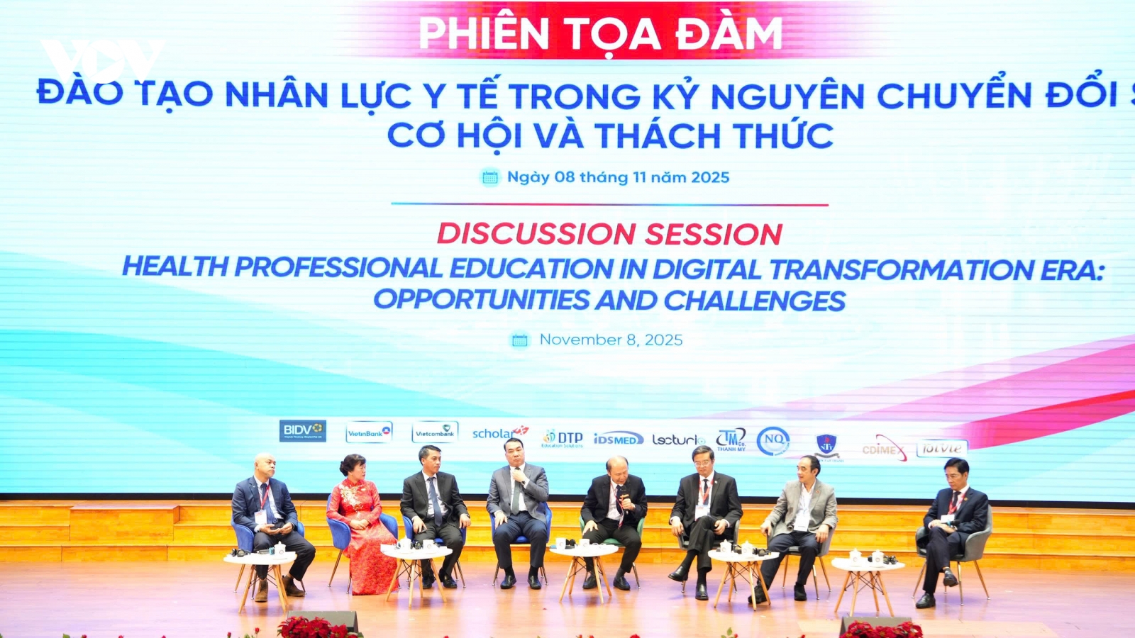Giáo dục y học trong kỷ nguyên số – Cơ hội và thách thức