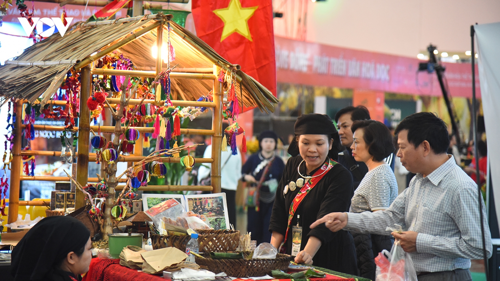 Ấn tượng “Việt Nam thu nhỏ” tại Hội chợ Mùa Thu lần thứ nhất – 2025