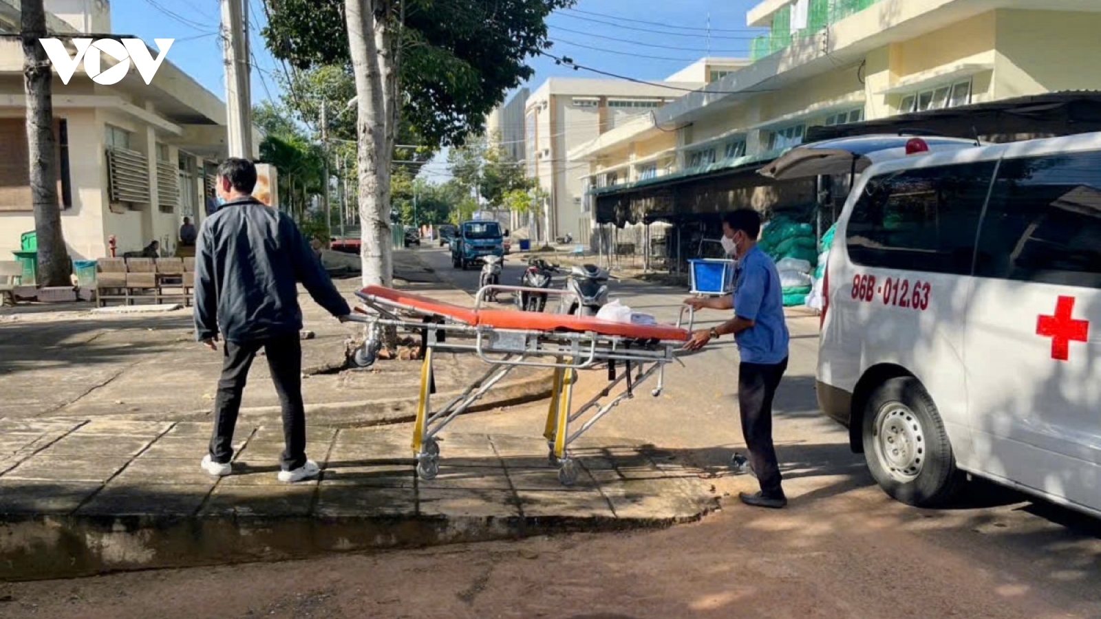 Người đàn ông tử vong nghi rơi từ trên cao ở một khách sạn tại Lâm Đồng