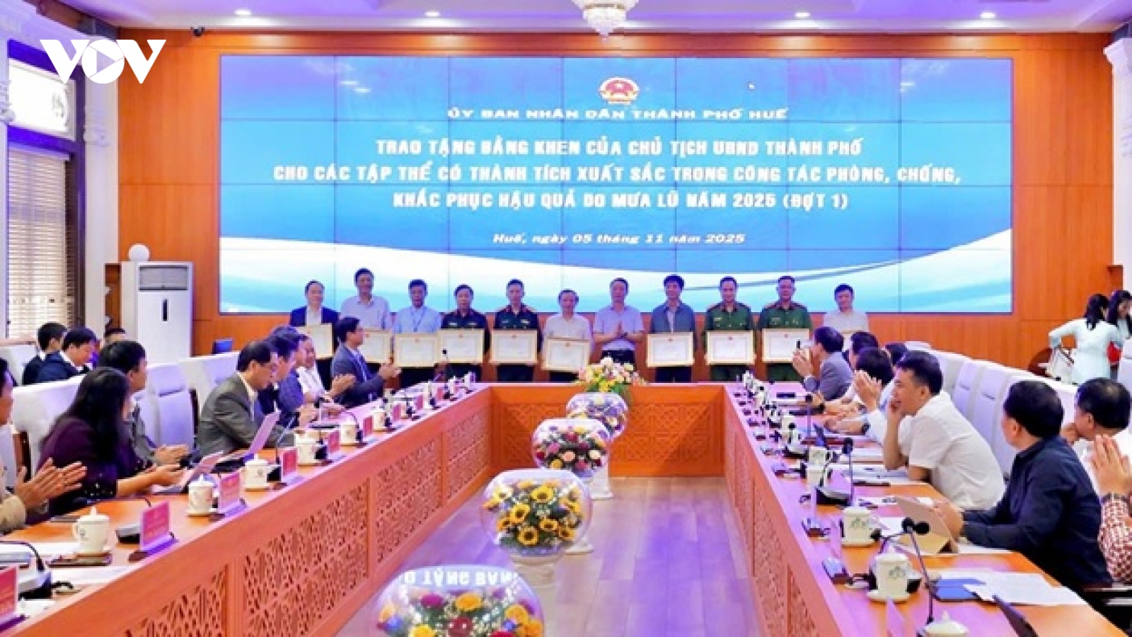 Viettel Huế là một trong 12 tập thể xuất sắc trong phòng, chống mưa lũ