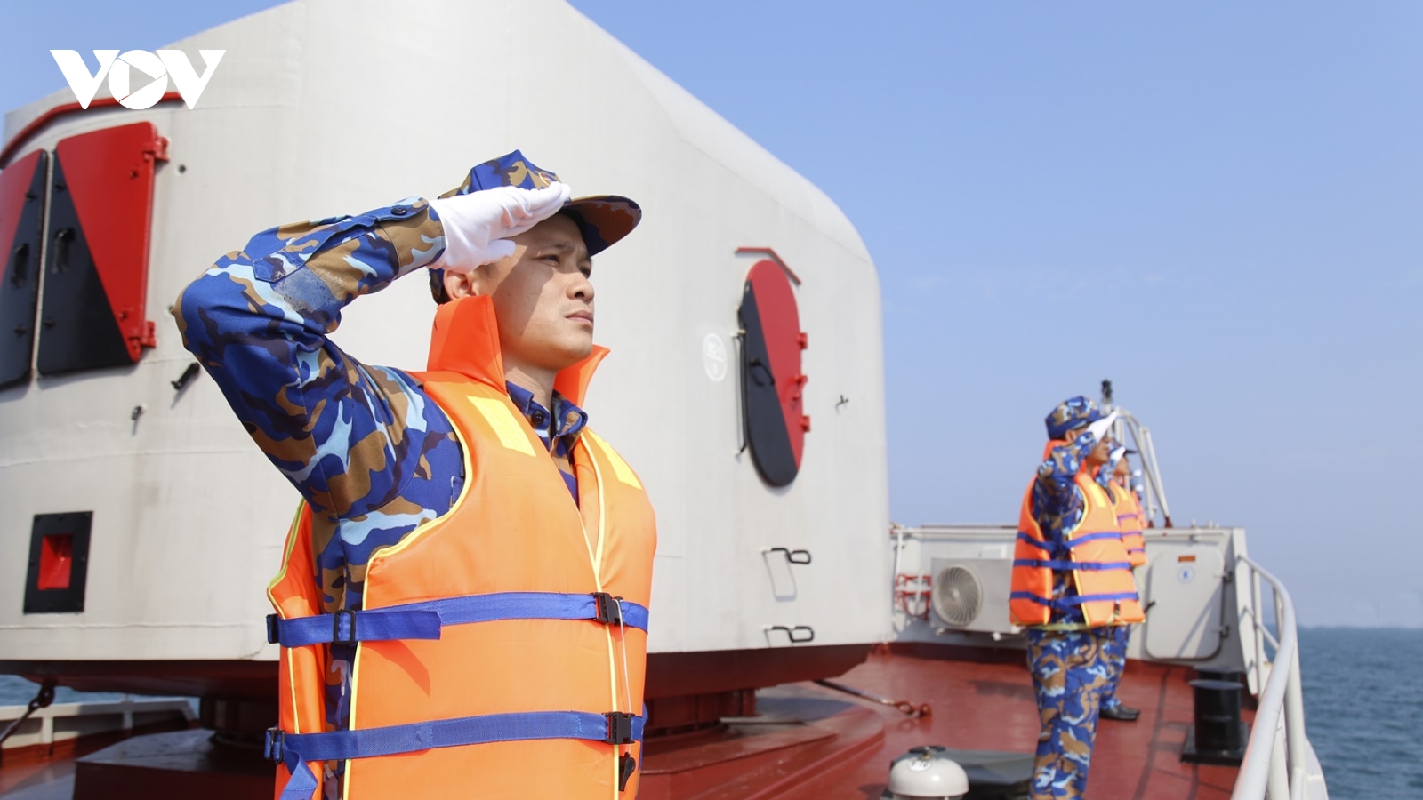 Hải quân Việt Nam tuần tra liên hiệp với Quân giải phóng Nhân dân Trung Quốc