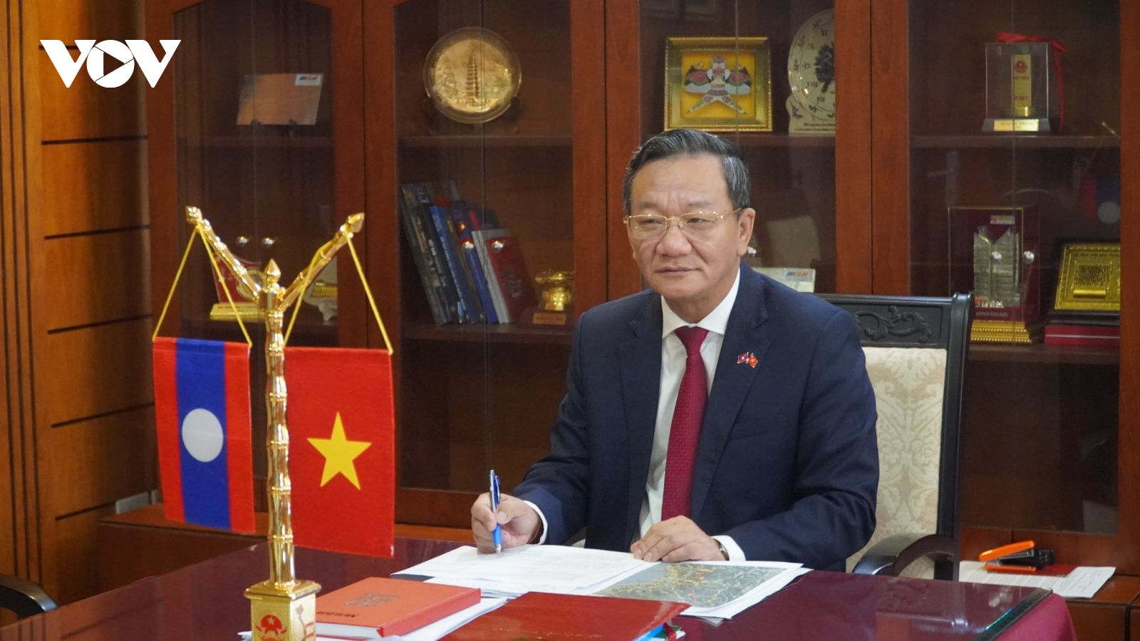 Bảo tồn và giữ gìn văn hóa Việt Nam ở Lào