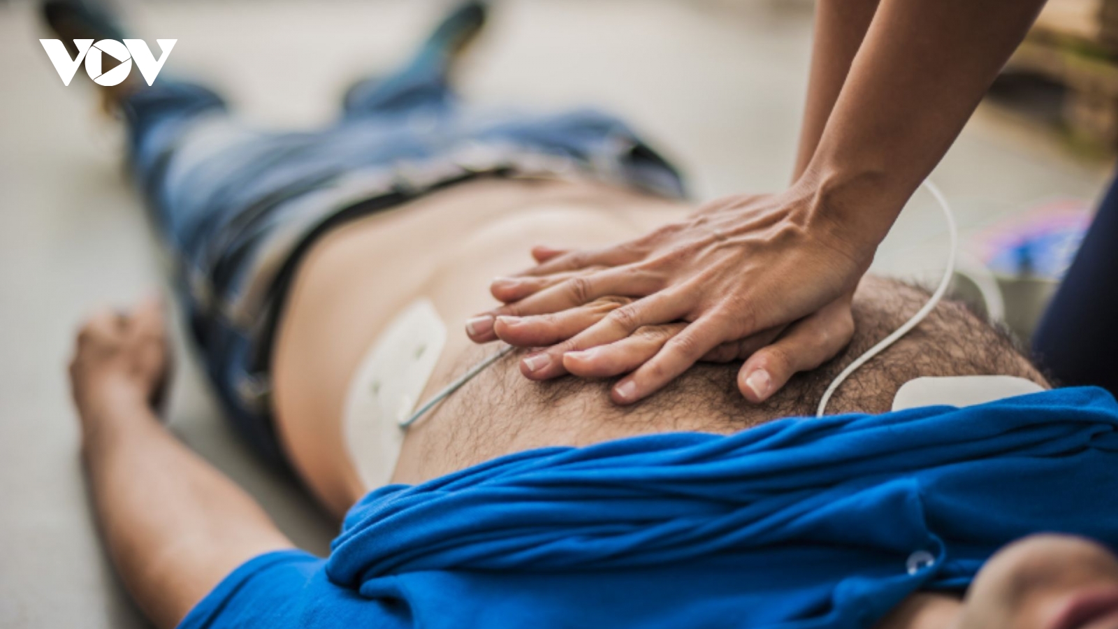 Bệnh nhân ngưng tim, gia đình cố vắt chanh cho uống với hy vọng “tỉnh lại”