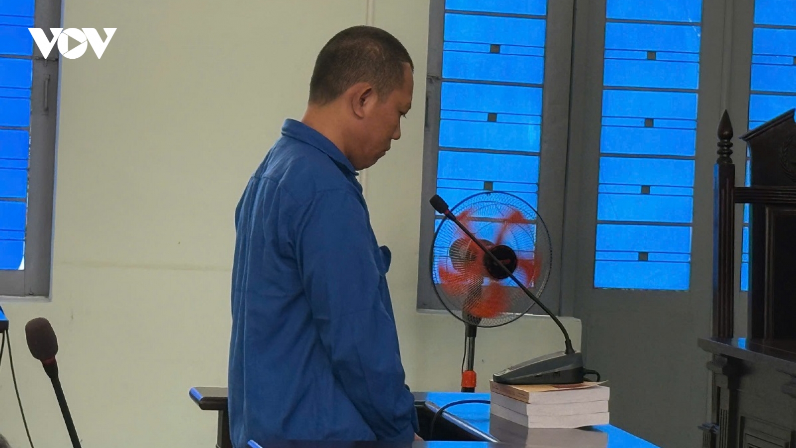 Lĩnh án 13 năm tù vì trộm tài sản của "thần bài" gốc Việt