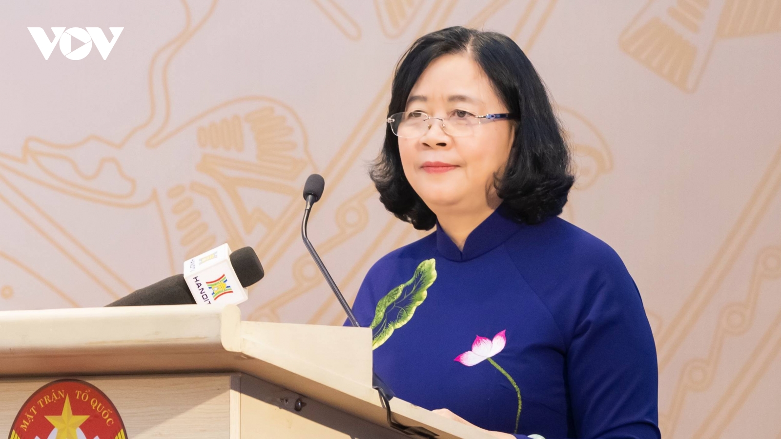 Bà Bùi Thị Minh Hoài giữ chức Chủ tịch Ủy ban Trung ương MTTQ Việt Nam