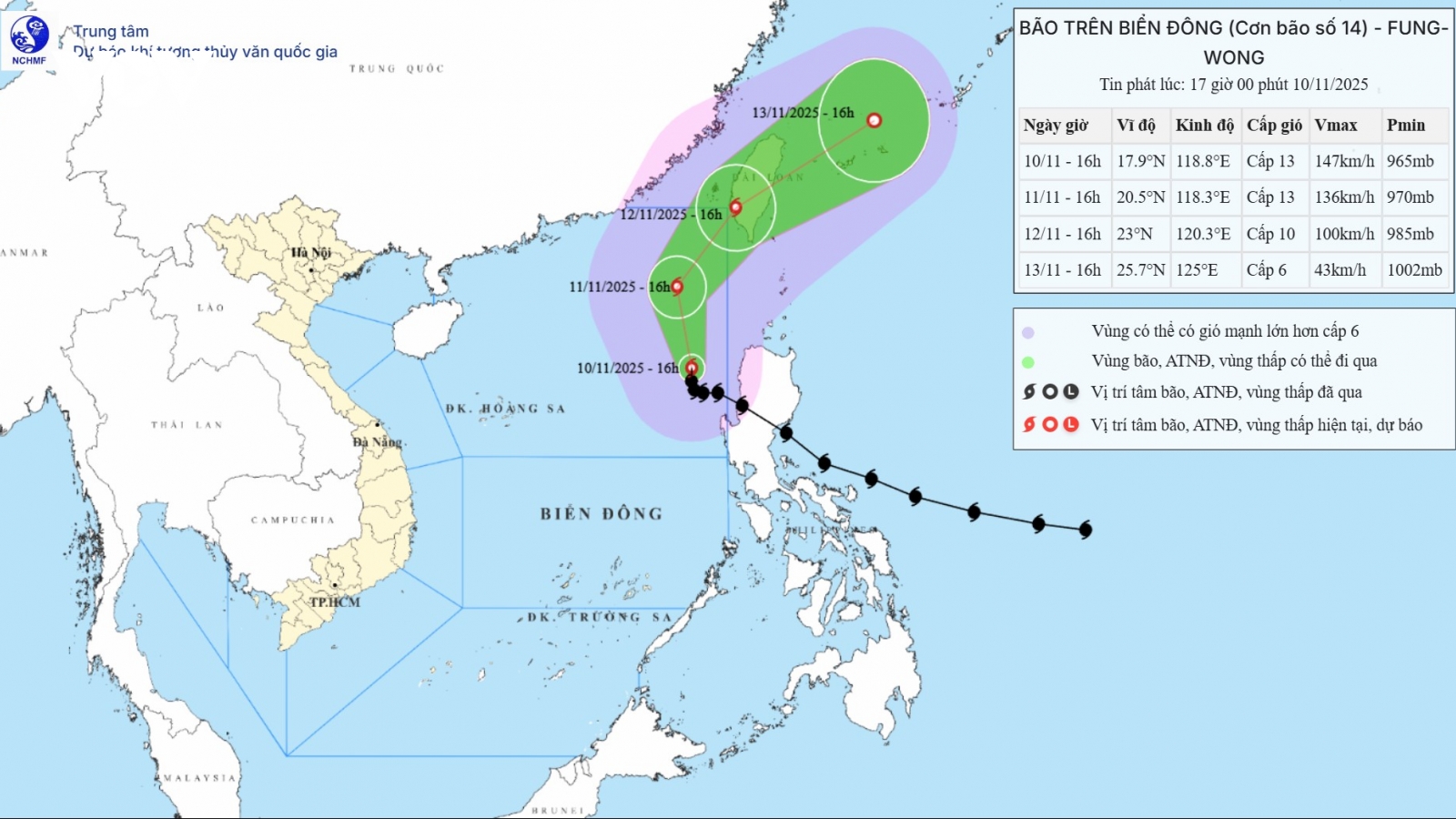Bão số 14 đang di chuyển trên khu vực bắc biển Đông, biển động dữ dội