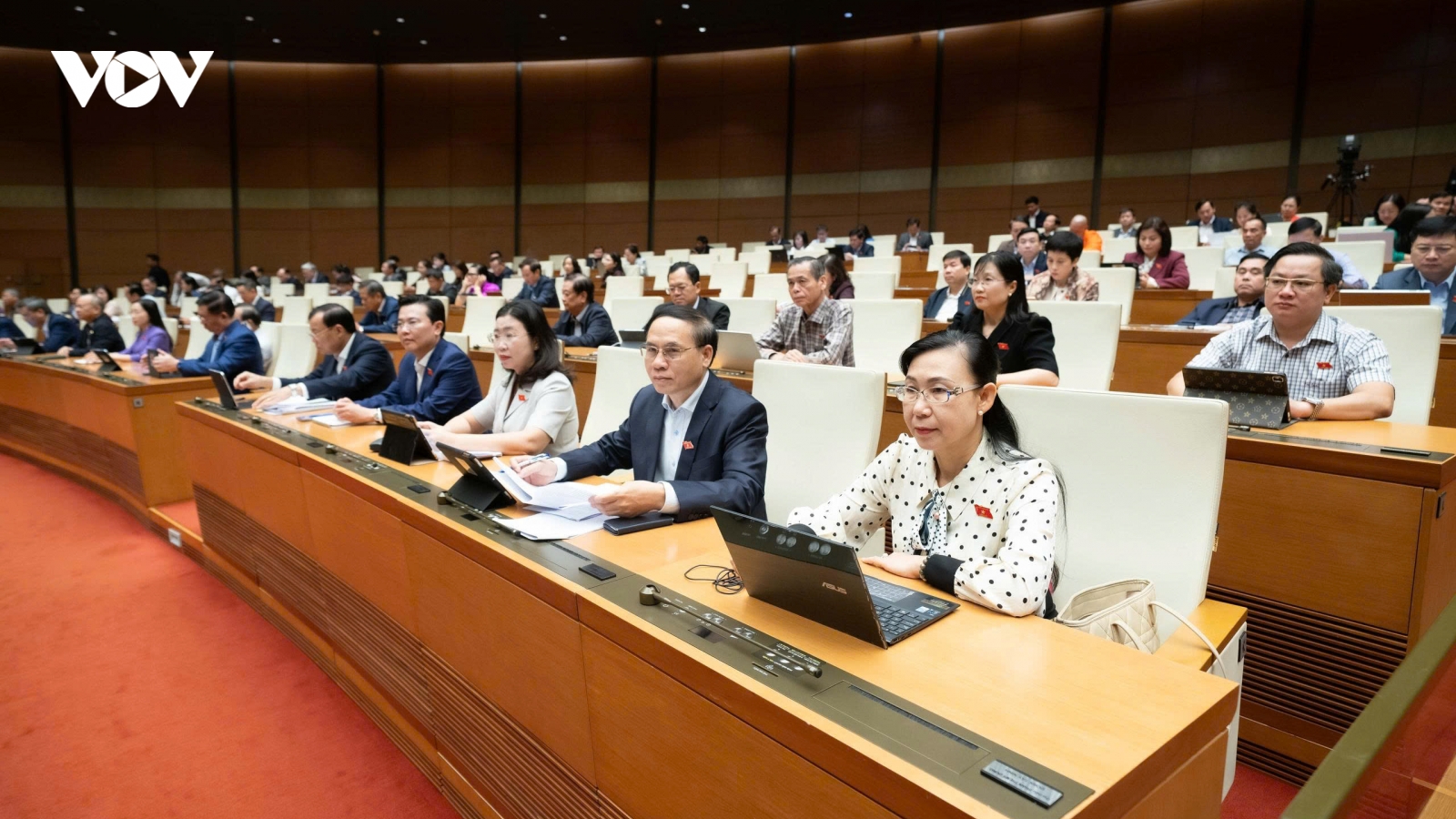 Quốc hội thông qua Luật Tương trợ tư pháp về dân sự