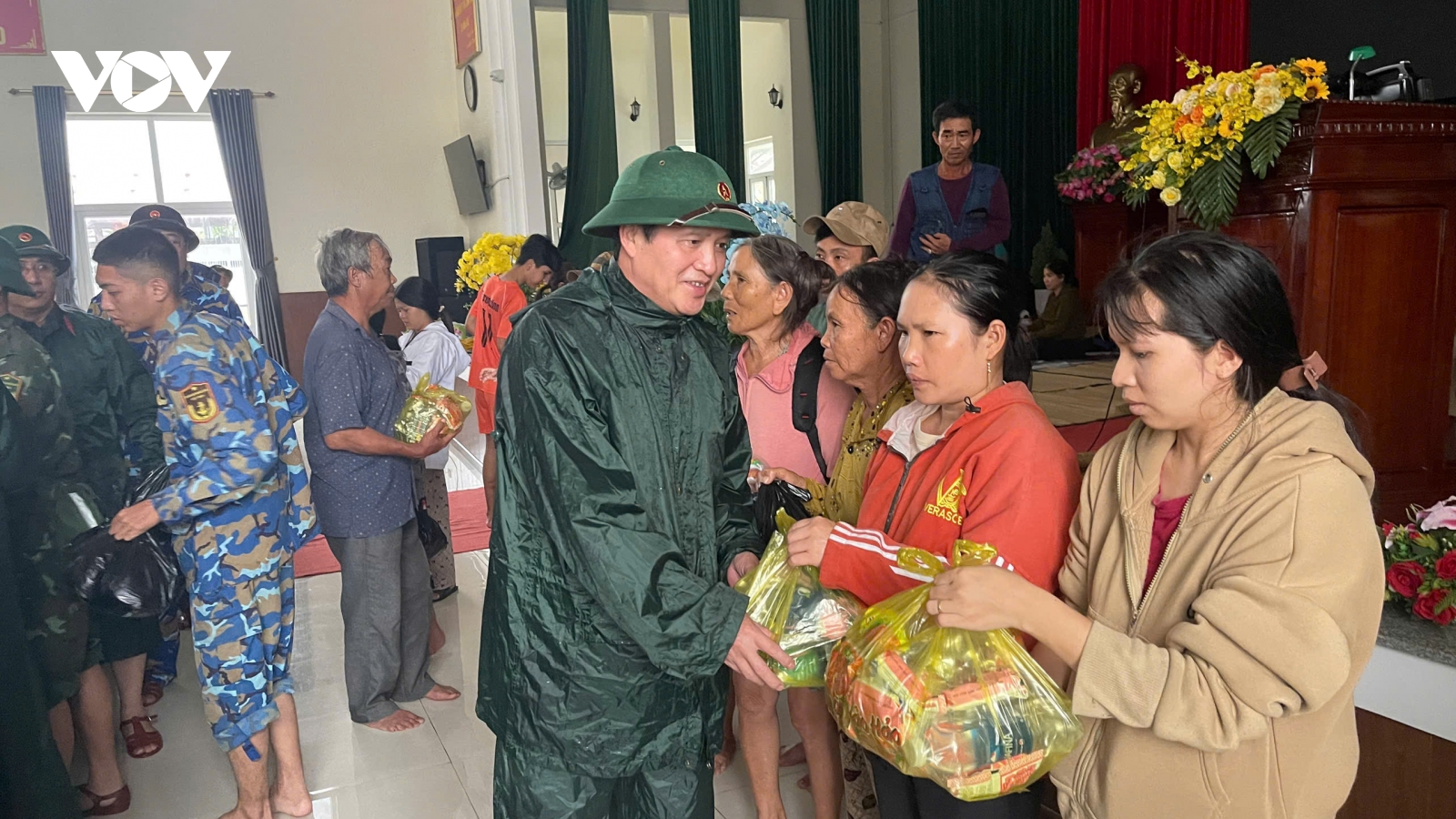 Mưa lũ miền Trung - Tây Nguyên: “Vaccine” chống lại tin giả