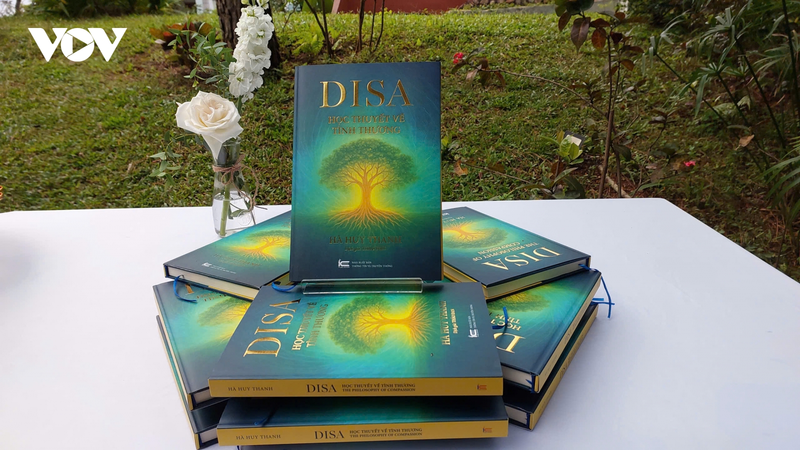“DISA – Học thuyết về tình thương”: Cuốn sách lan tỏa năng lượng chữa lành