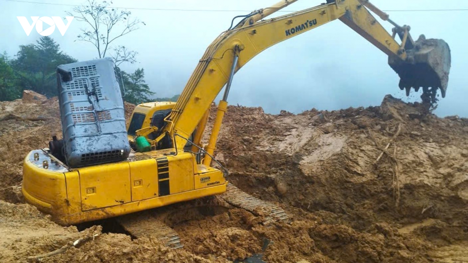 Đã liên lạc được 16 người đi rừng bị cô lập do mưa lớn ở Huế