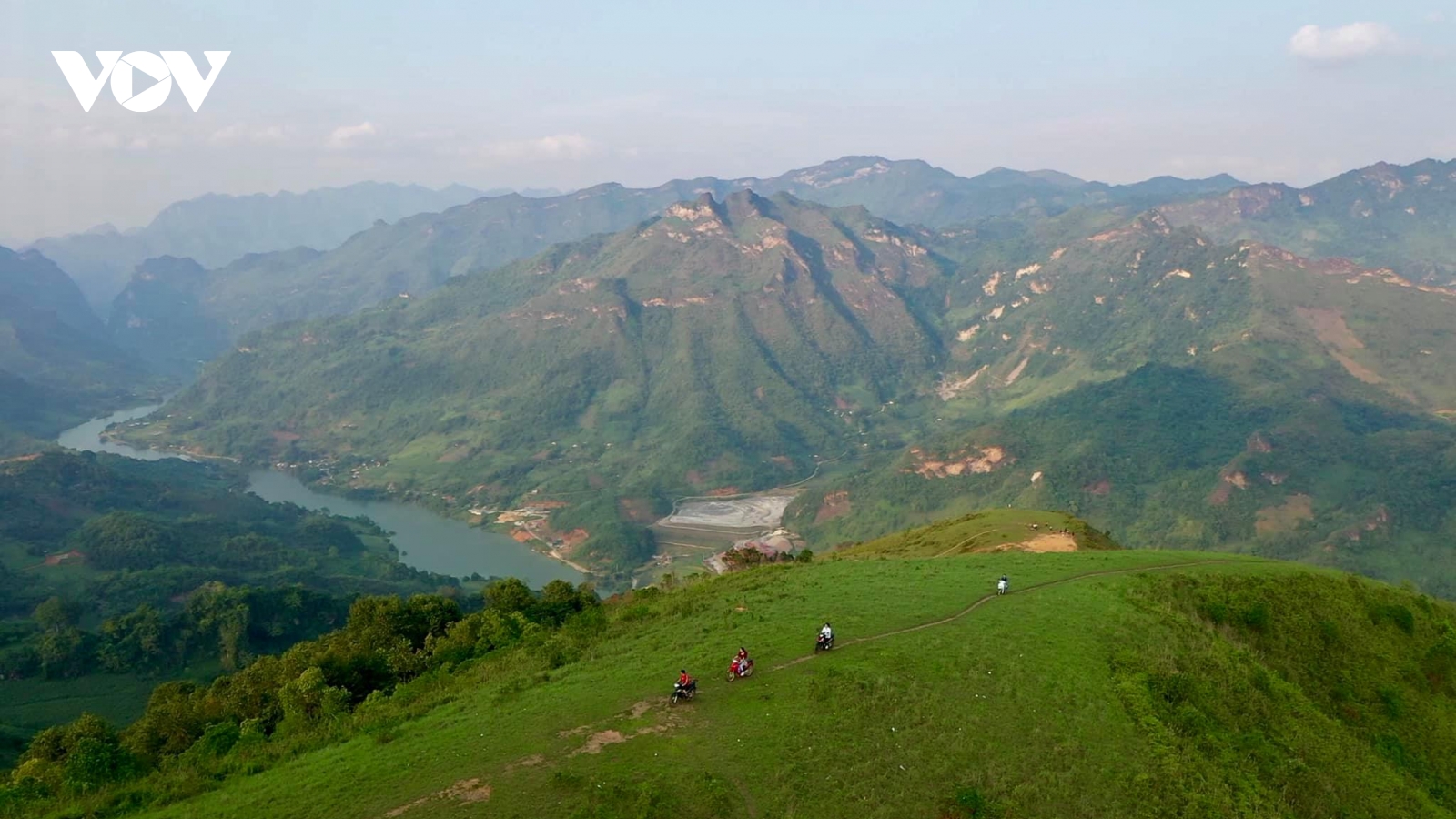 Du lịch Cao Bằng hướng tới xanh và là ngành kinh tế mũi nhọn