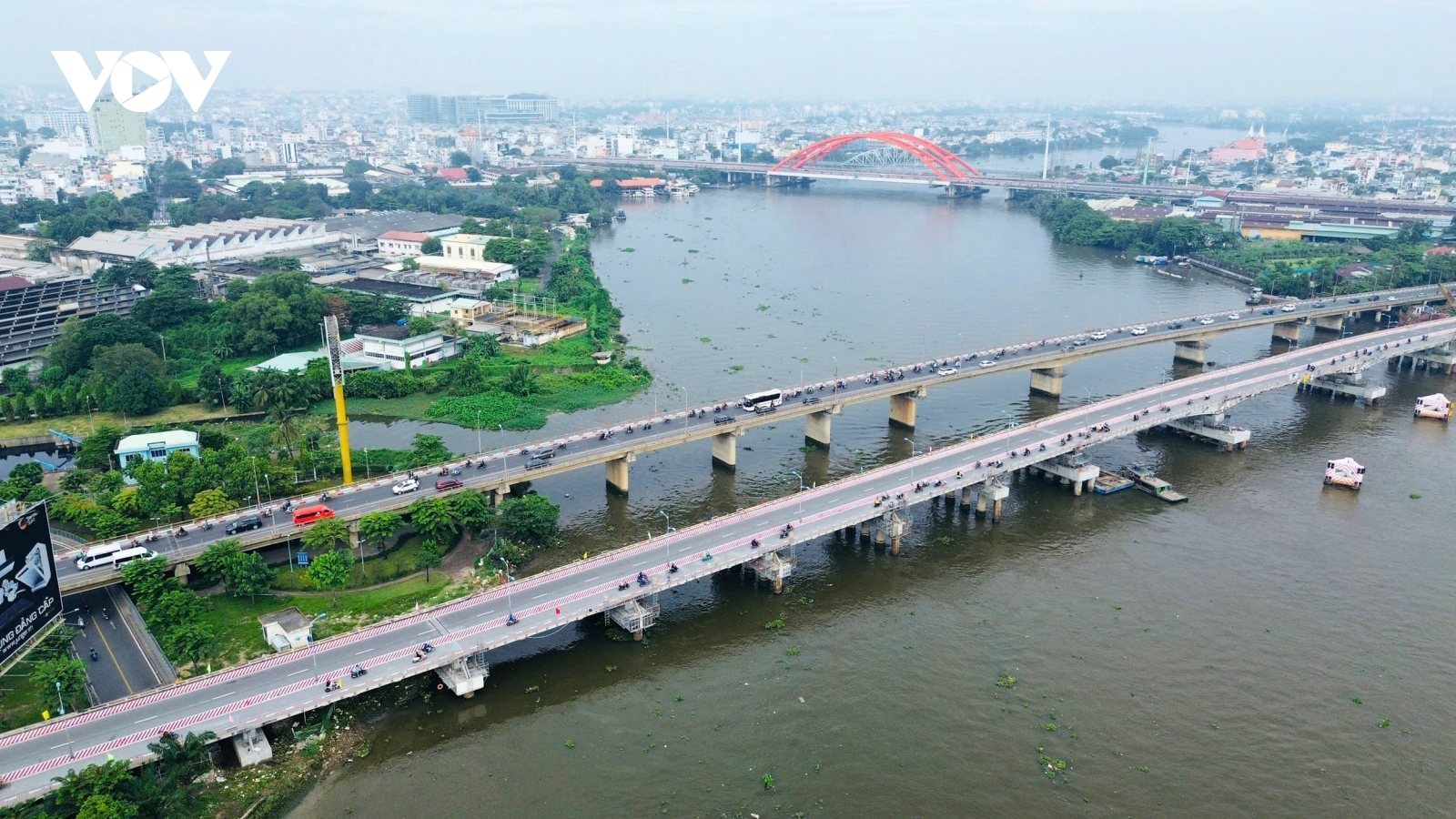 Hoàn thành nâng tĩnh không cầu Bình Triệu 1, xe cộ đi lại bình thường từ 23/11