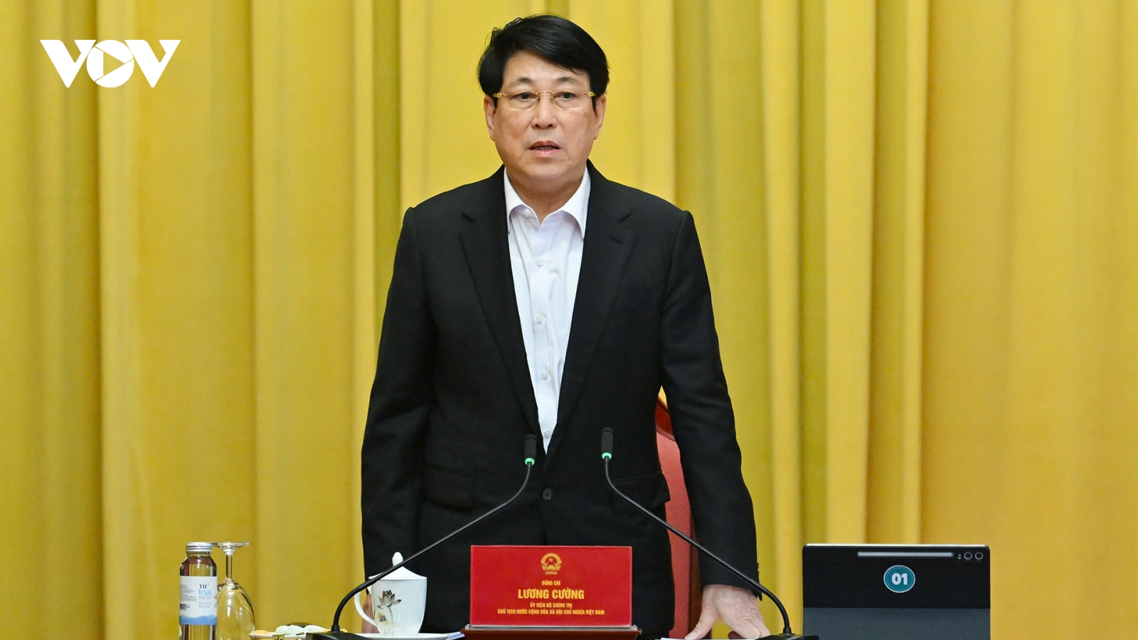 Chủ tịch nước chủ trì họp giao ban công tác với Văn phòng Chủ tịch nước