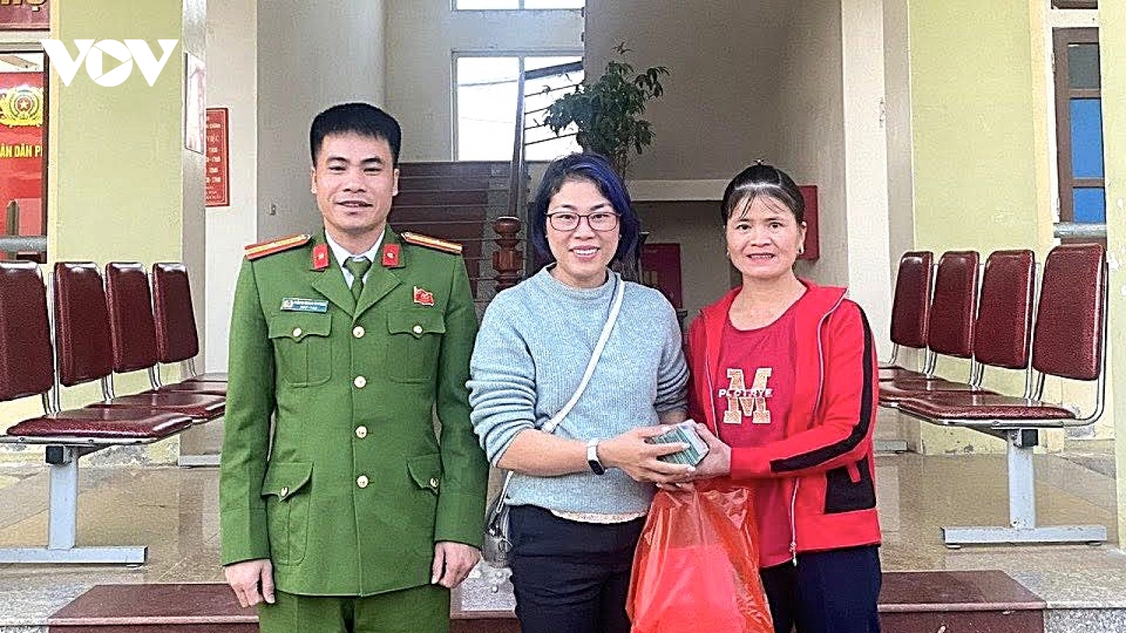 Người phụ nữ chuyển nhầm 400 triệu đồng đã được trả lại