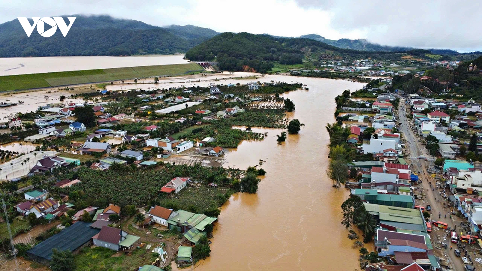 Lâm Đồng: D’ran chìm trong biển nước, hơn 1.500 dân phải sơ tán khẩn cấp
