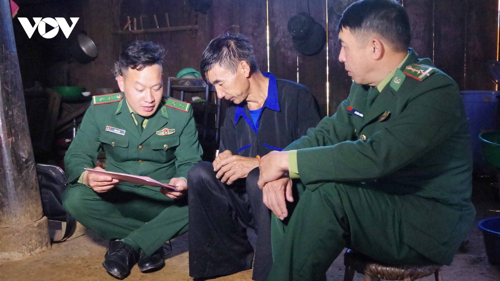 Người có uy tín - điểm tựa cho mục tiêu bứt phá trên vùng cao