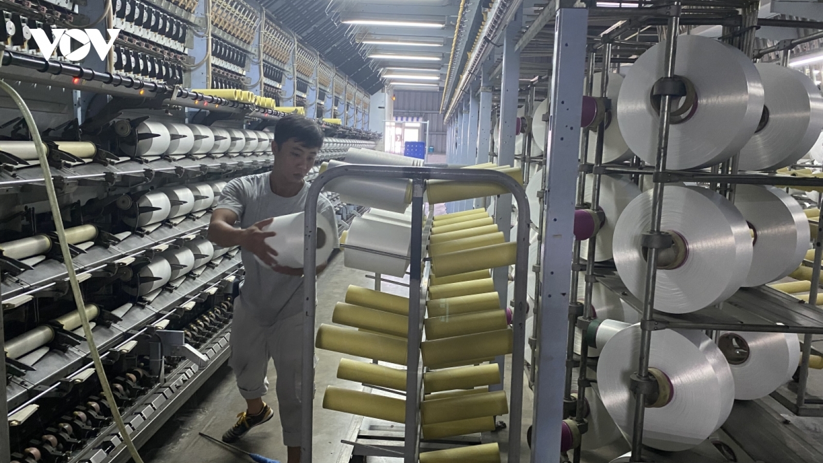 Góp ý văn kiện Đại hội XIV: Nền kinh tế đạt được nhiều kết quả quan trọng, nổi bật