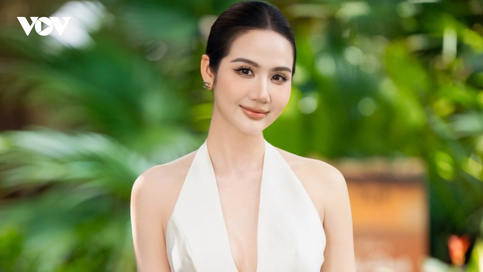Huyền Lizzie: Tôi gần như bê nguyên cảm xúc thật của mình vào "Cách em 1 milimet”