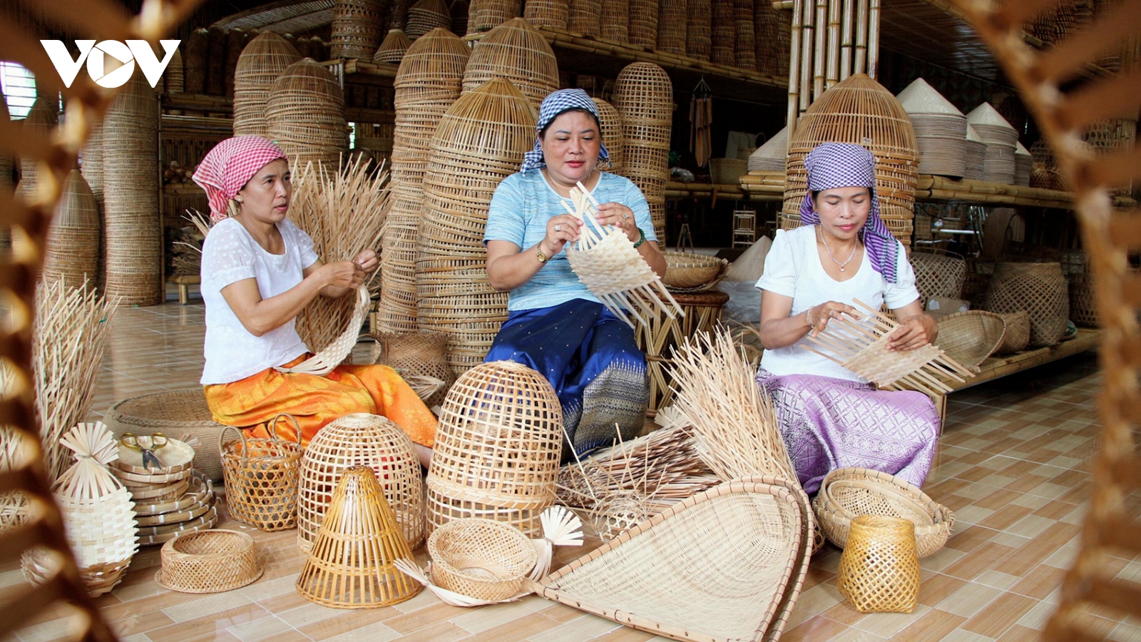 Người phụ nữ Khmer "hồi sinh" làng nghề trăm năm ở Cần Thơ