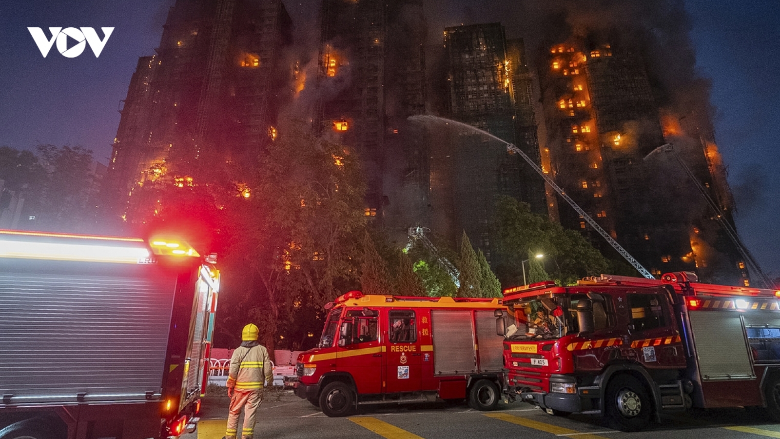 Cháy chung cư ở Hong Kong: Nhiều vật liệu nghi không đáp ứng tiêu chuẩn an toàn