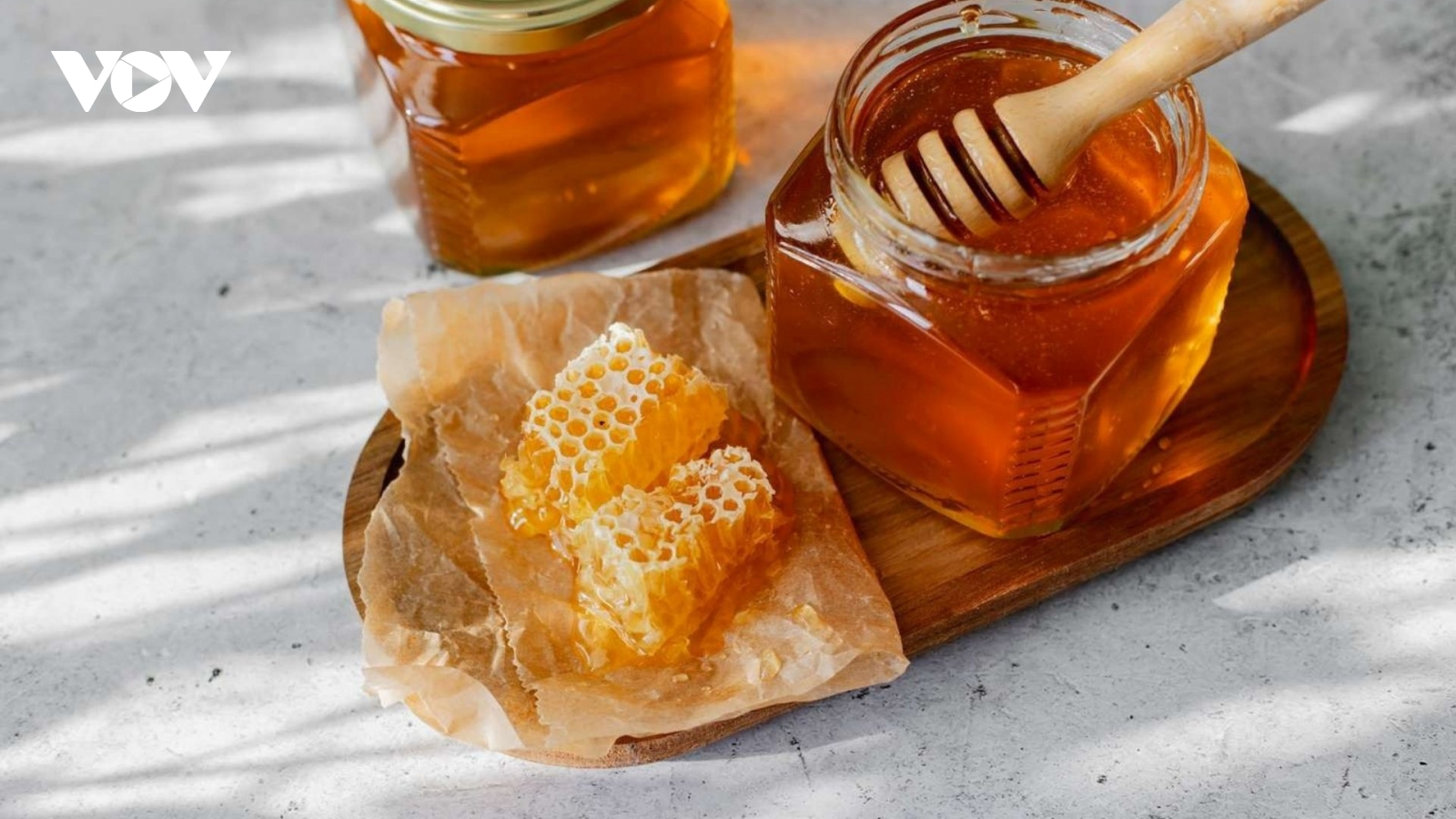 Mật ong kết hợp với những thứ này có thể gây hại cho sức khỏe lại ít người biết
