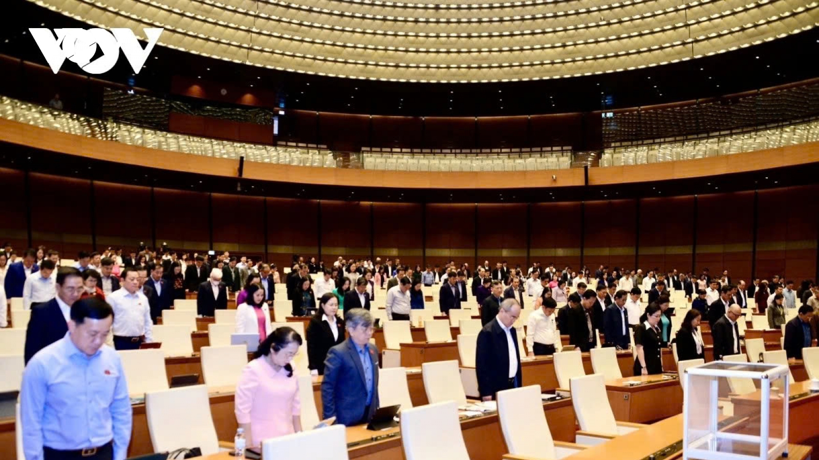 National Assembly holds memorial, raises funds for flood victims