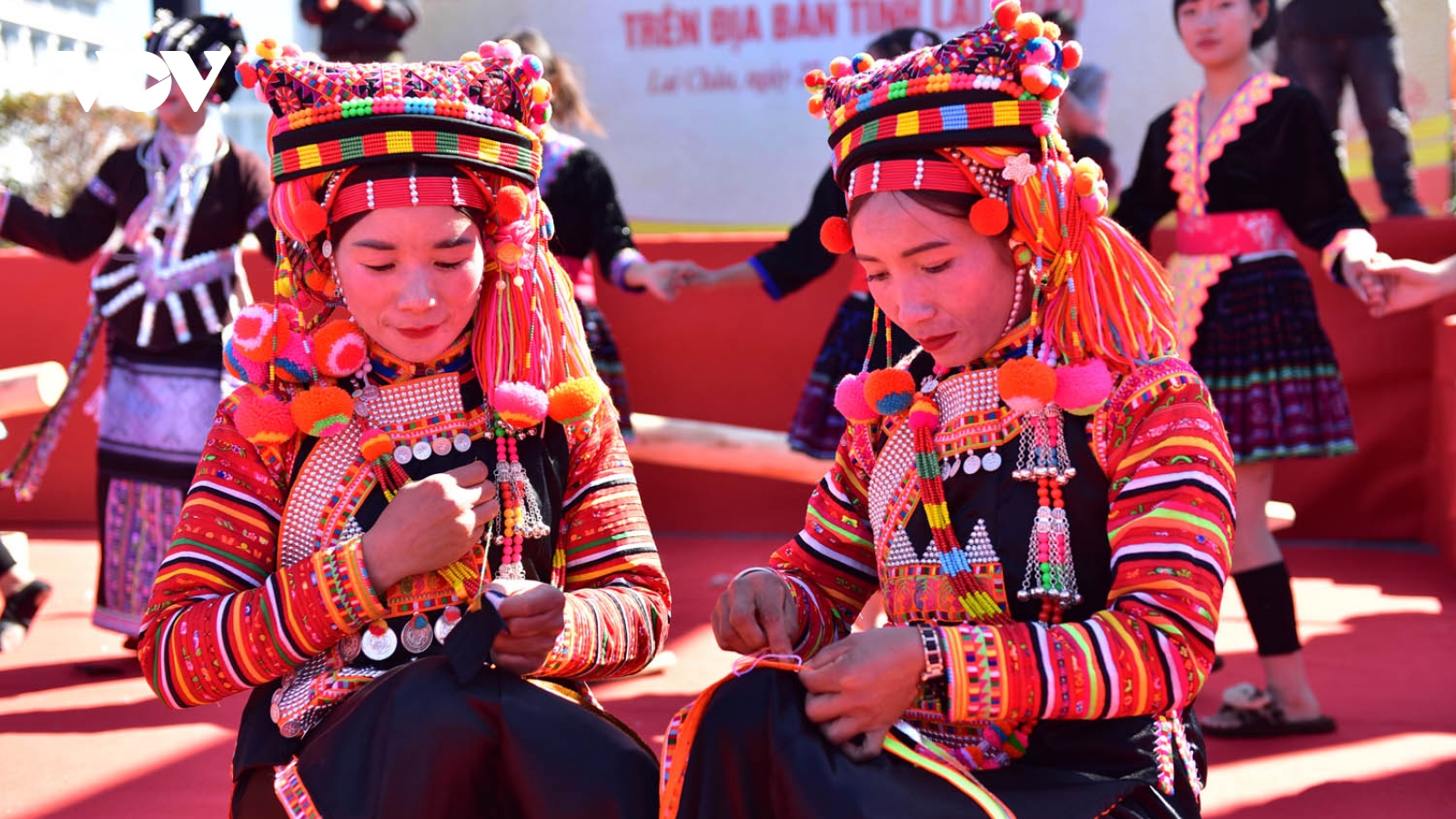 Khi văn hóa bản địa thắp sáng bản đồ du lịch Lai Châu