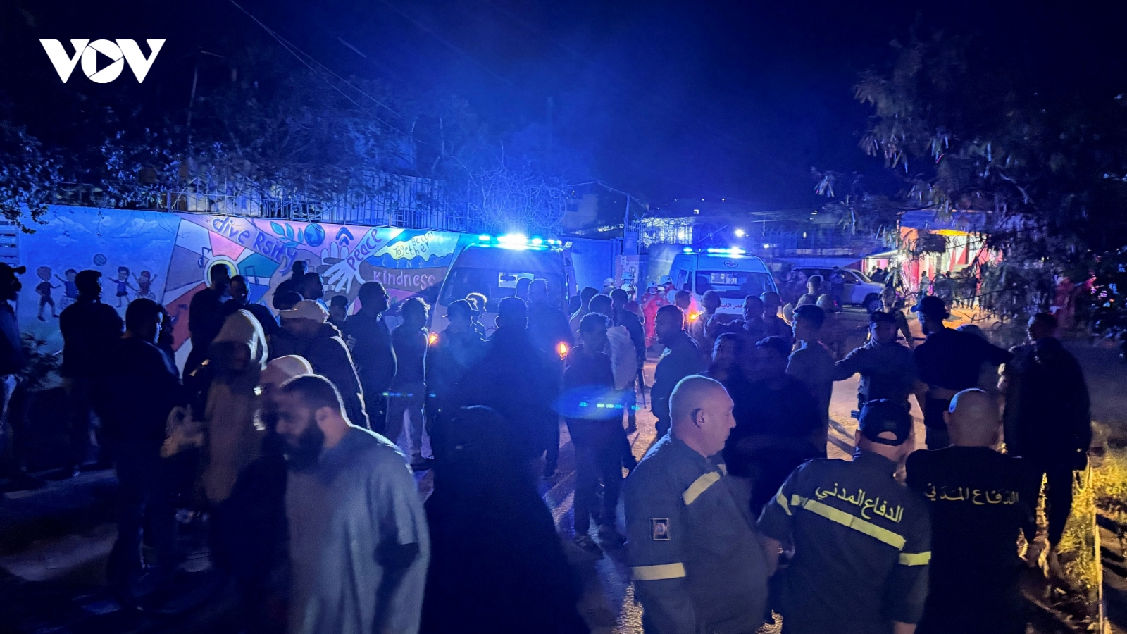Israel tiếp tục không kích vào Lebanon, nổ súng tại Gaza