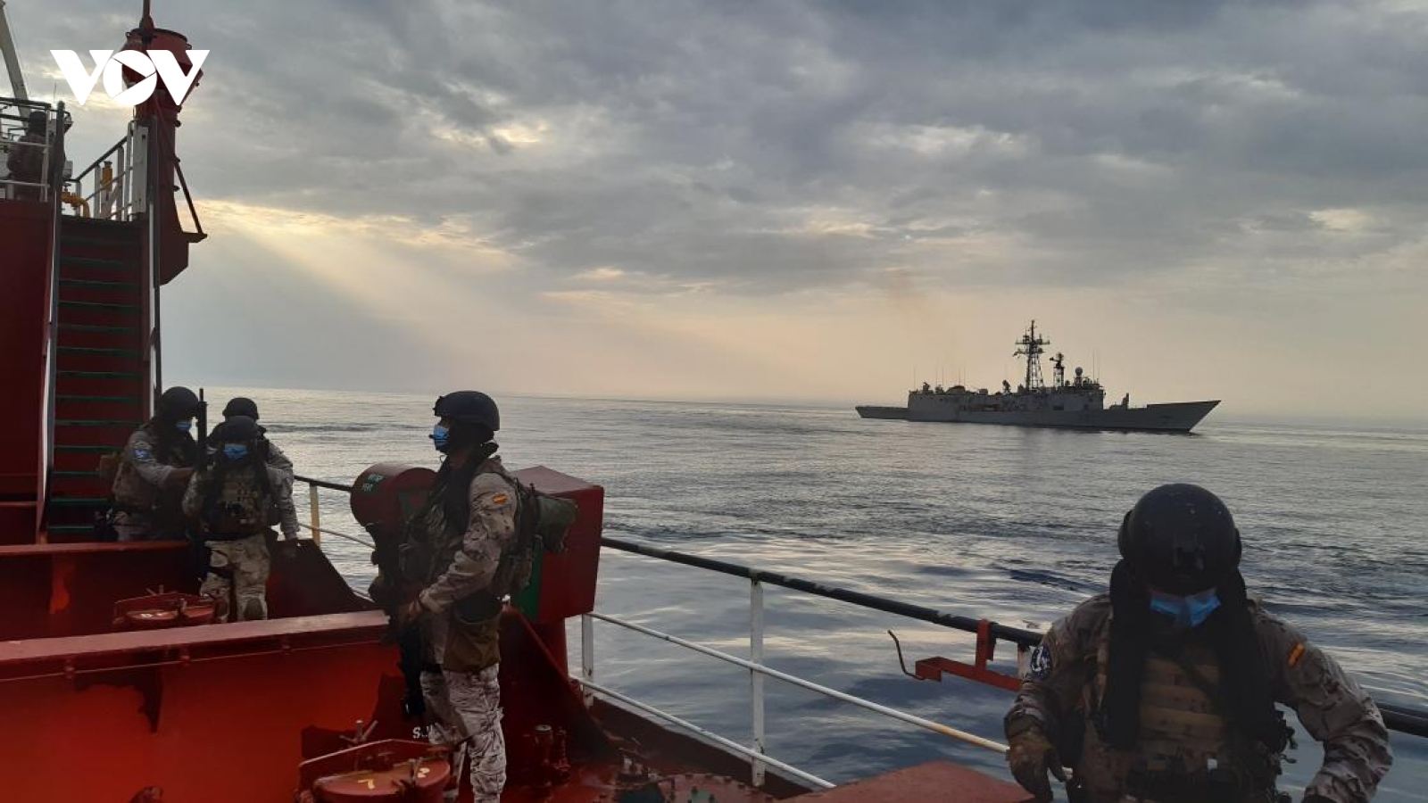 EU điều tàu chiến đến bờ biển Somalia