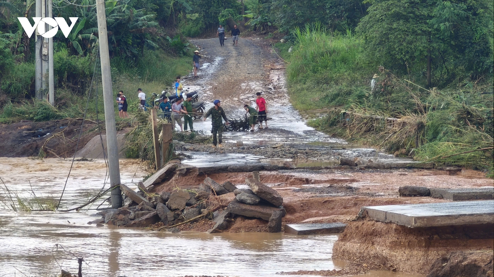 Xã Yang Mao, tỉnh Đắk Lắk khẩn trương khắc phục thiệt hại sau đợt mưa lớn