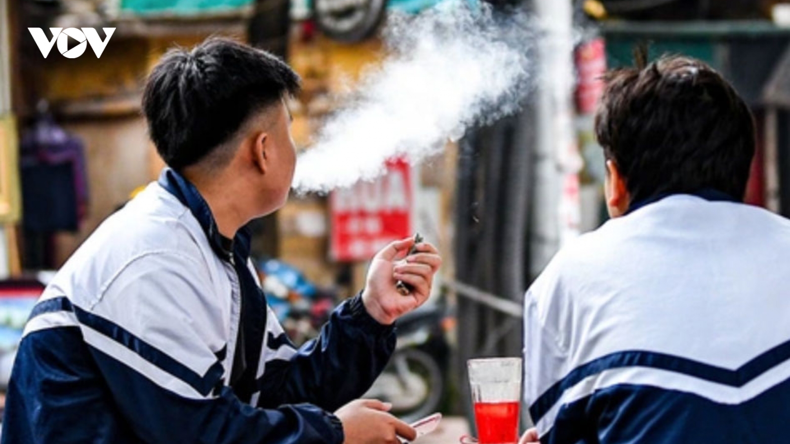 Hơn 100.000 ca tử vong vì thuốc lá mỗi năm: Giáo viên thành “người gác cửa ý thức"