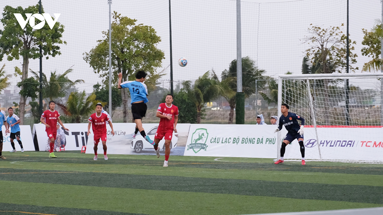 CLB Trường Hưng Thế Gia lần thứ 2 vô địch Giải bóng đá 7 người khu vực miền Trung