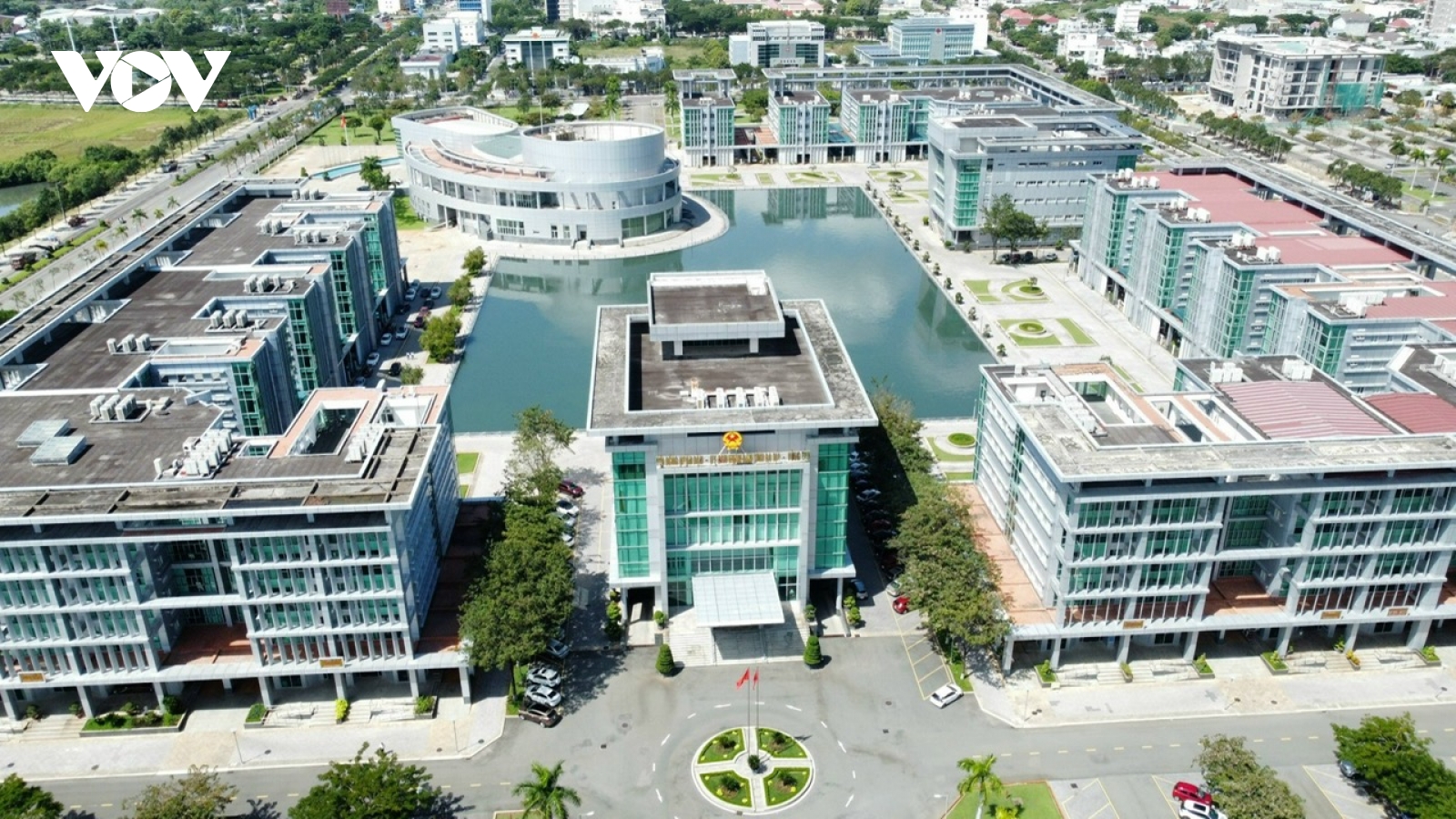 TPHCM chủ trương tận dụng đất đai và trụ sở dôi dư cho phát triển giáo dục, y tế