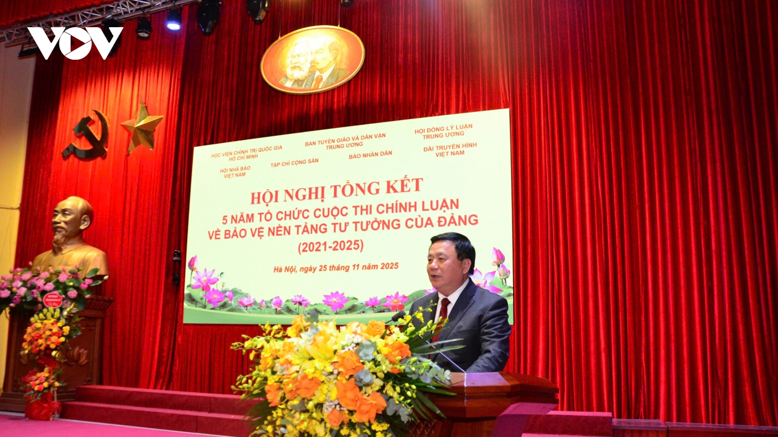 Tổng kết 5 năm tổ chức Cuộc thi chính luận về bảo vệ nền tảng tư tưởng của Đảng