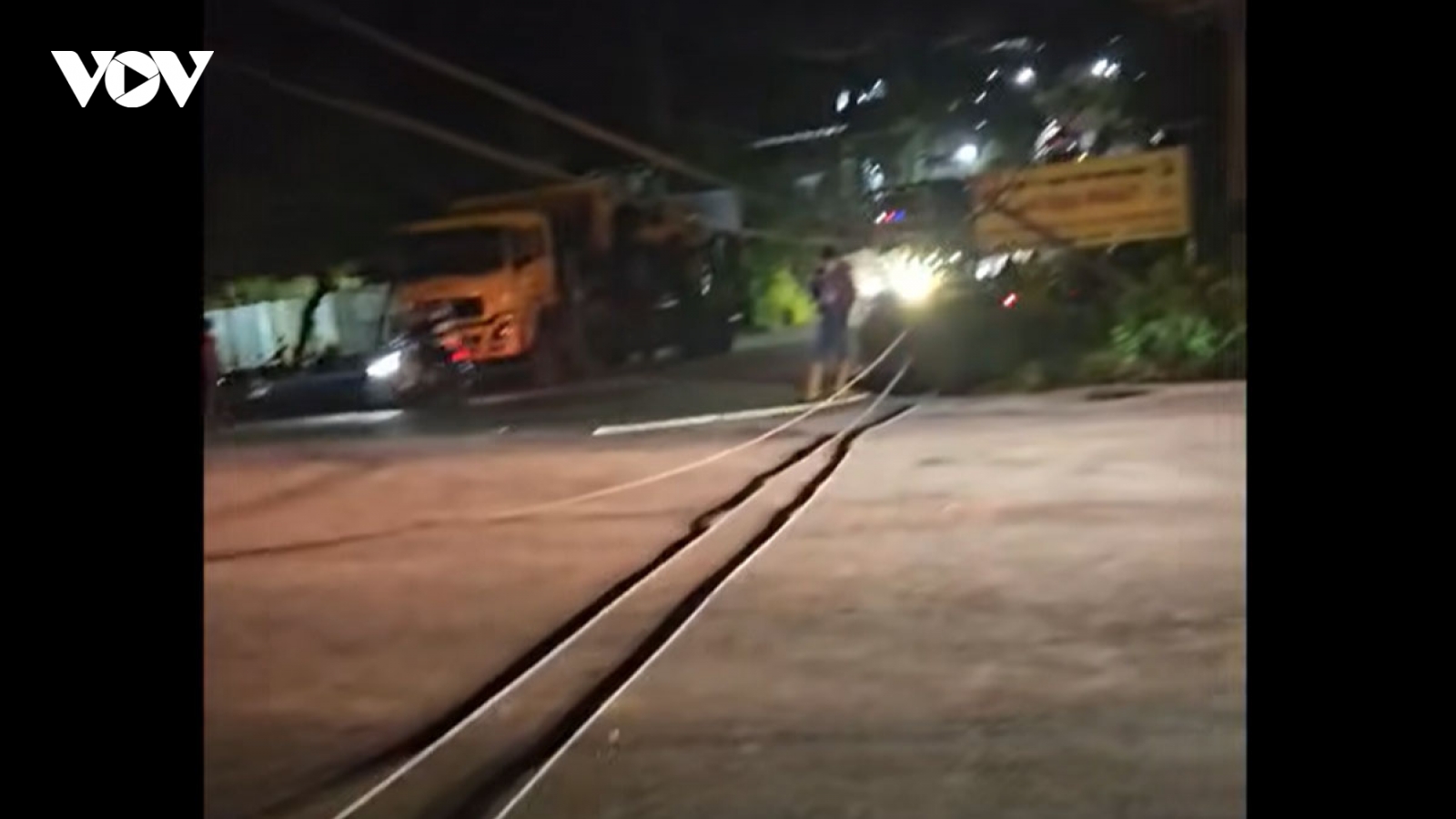 Người phụ nữ ở Đồng Nai tử vong sau khi vướng phải dây cáp đứt trên Quốc lộ 14