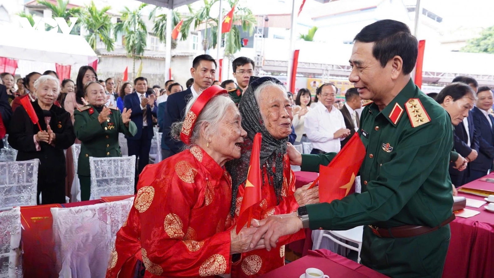 Đại tướng Phan Văn Giang dự Ngày hội Đại đoàn kết tại Thái Nguyên