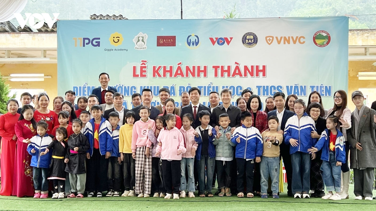 Đài TNVN khánh thành điểm trường Đá Đỏ (Lào Cai)