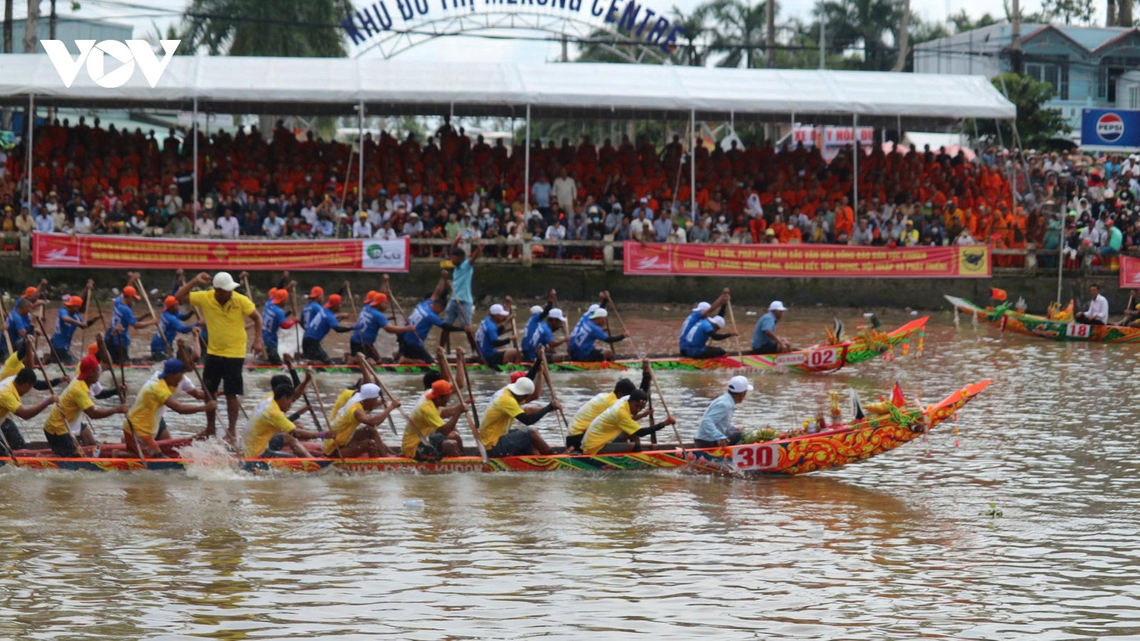 Cần Thơ đảm bảo an toàn cho người dân tham gia Lễ hội đua ghe Ngo 2025