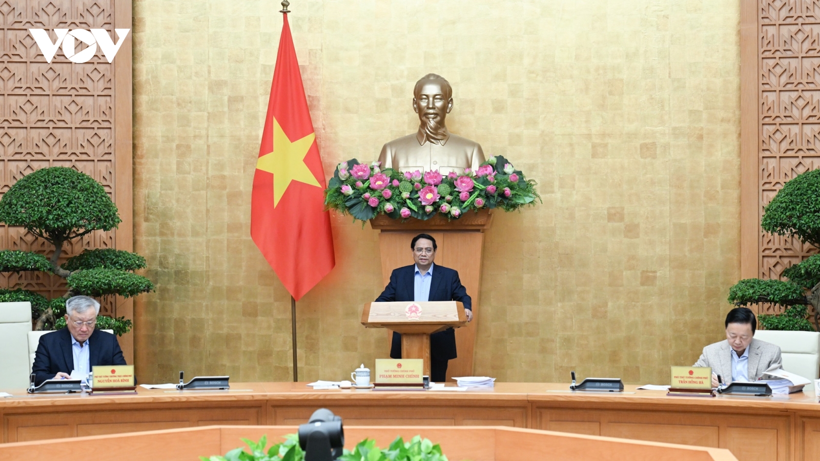 Thủ tướng đề nghị tập trung phòng, chống khắc phục hậu quả bão lũ