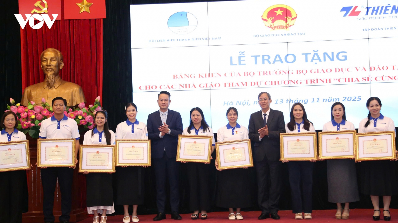 “Chia sẻ cùng thầy cô 2025”: Niềm hạnh phúc gieo chữ nơi vùng cao, biên giới