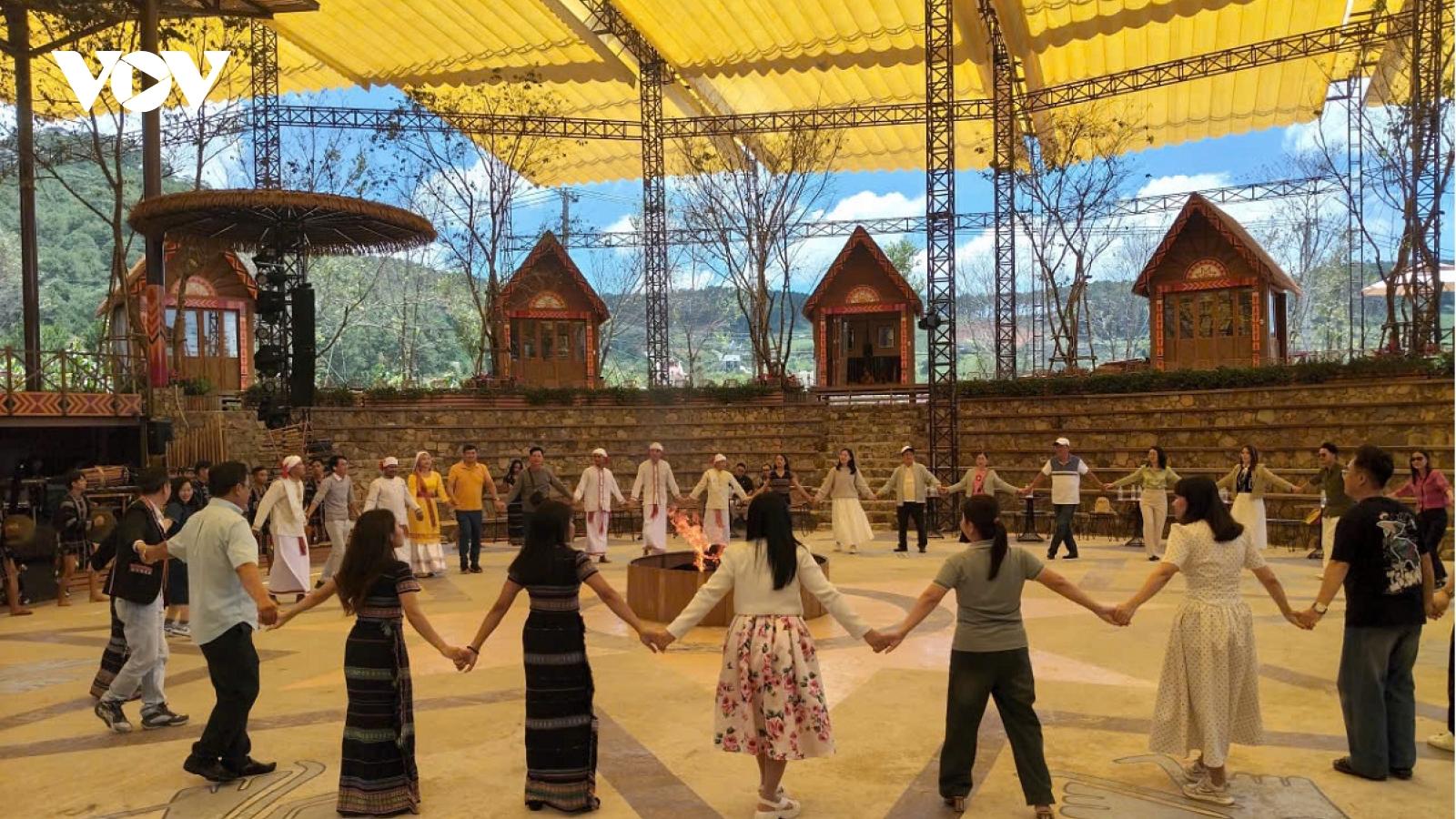 Trải nghiệm văn hóa tạo điểm nhấn, níu chân du khách tại Lâm Đồng