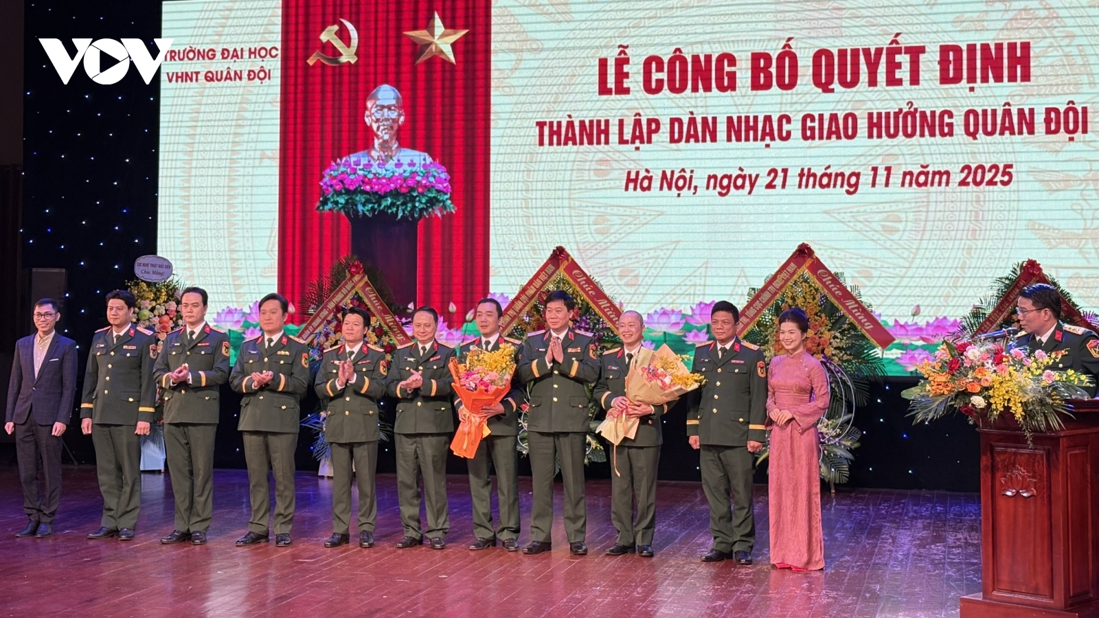 Thành lập Dàn nhạc giao hưởng Quân đội